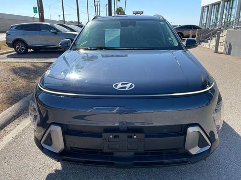 Used 2024 Hyundai Kona SEL image 2