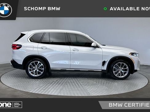 Certified 2024 BMW X5 xDrive40i w/ Premium Package AWD/4WD image 1