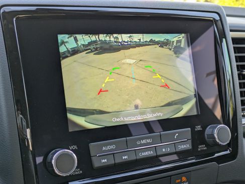 Used 2024 Nissan Frontier SV w/ SV Convenience Package image 29