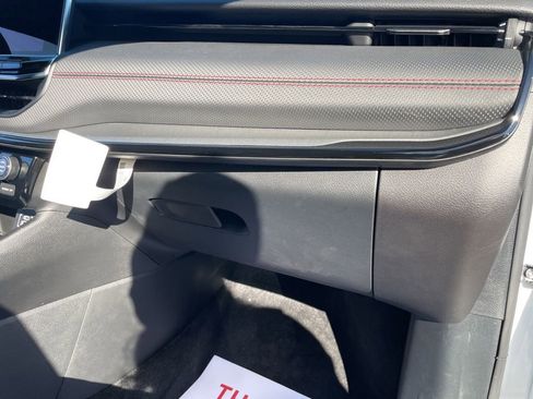 New 2026 Jeep Compass Trailhawk w/ Sun, Sound & Navigation Group image 36