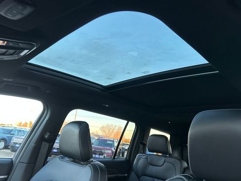 New 2025 Jeep Grand Cherokee L Limited w/ Trailer Tow Package image 28