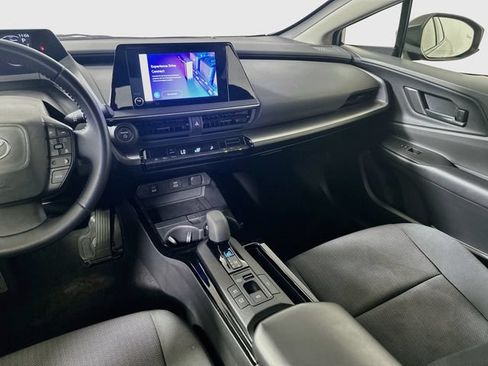 Certified 2024 Toyota Prius LE FWD image 24