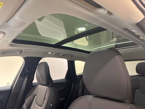 New 2026 Volvo XC60 B5 Plus w/ Climate Package image 16