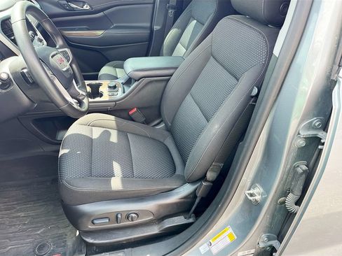 Used 2023 GMC Acadia SLE w/ Driver Convenience Package AWD/4WD image 19
