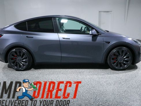 Used 2023 Tesla Model Y Performance AWD/4WD image 6
