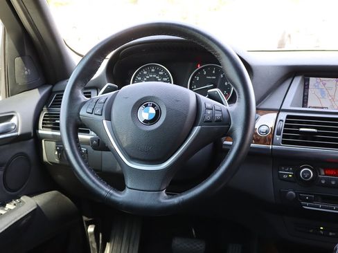Used 2013 BMW X5 xDrive50i image 18
