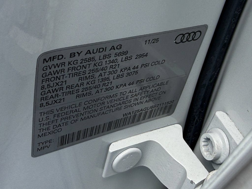 Used 2025 Audi SQ5 Premium Plus AWD/4WD image 46