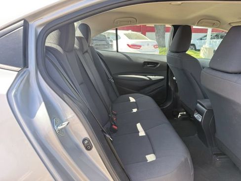 Used 2025 Toyota Corolla LE FWD image 29