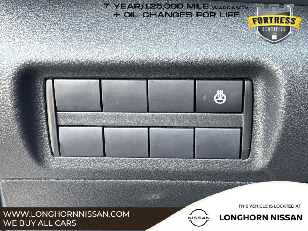 Used 2024 Nissan Kicks SR w/ SR Premium Package FWD image 20