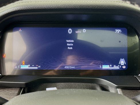 Used 2024 Jeep Grand Cherokee L Limited w/ Luxury Tech Group II image 19