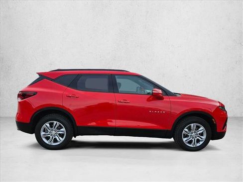 Used 2021 Chevrolet Blazer LT FWD image 4