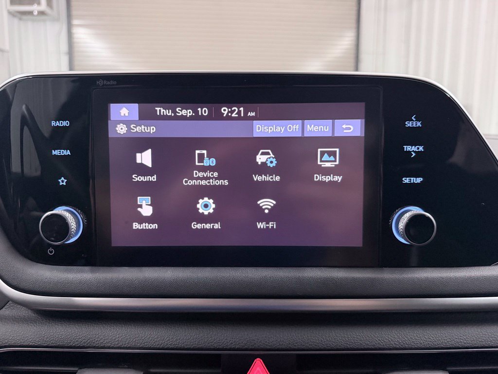 Used 2021 Hyundai Sonata SE FWD image 17