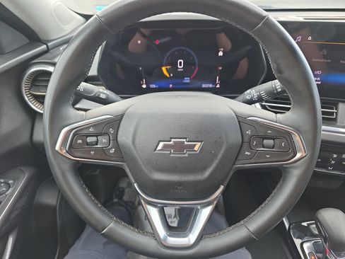 Used 2024 Chevrolet Trax ACTIV w/ Driver Confidence Package FWD image 14