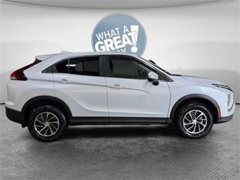 New 2026 Mitsubishi Eclipse Cross ES image 2