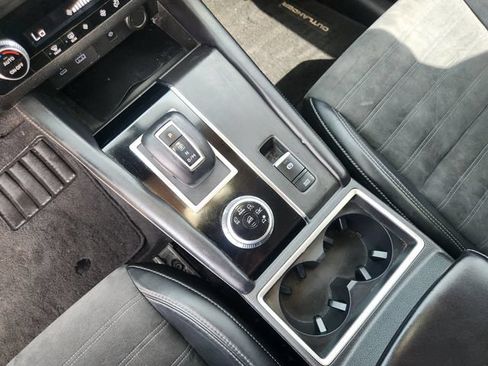 Used 2022 Mitsubishi Outlander SE FWD image 18