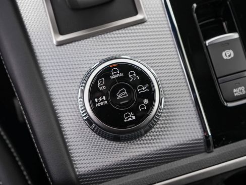 New 2026 Nissan Rogue Platinum AWD/4WD image 22