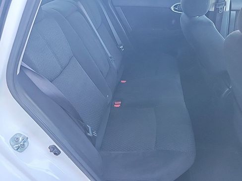 Used 2015 Nissan Sentra SR FWD image 37