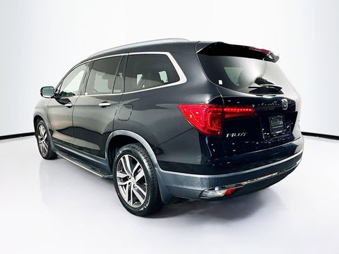 Used 2017 Honda Pilot Elite image 5