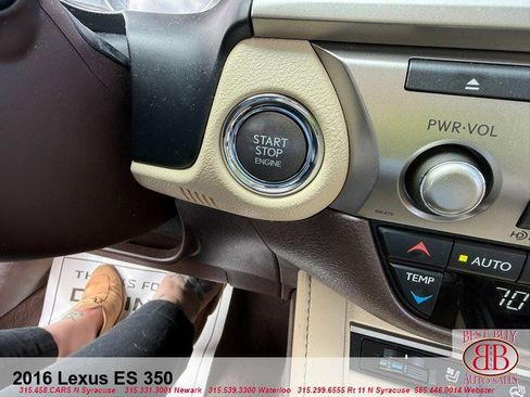 Used 2016 Lexus ES 350 w/ Luxury Package w/Wood Trim FWD image 31