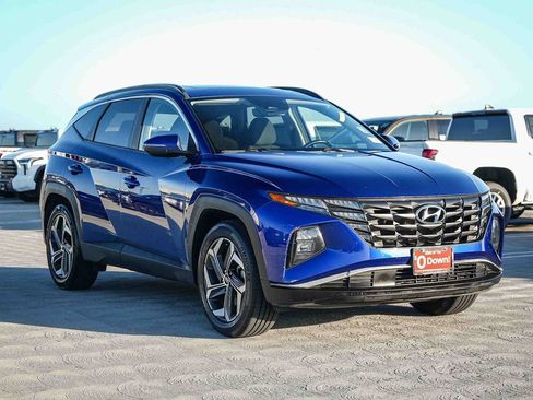 Used 2022 Hyundai Tucson SEL w/ Convenience Package FWD image 3