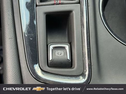 Used 2024 Chevrolet Equinox RS FWD image 19