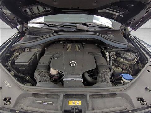 Used 2019 Mercedes-Benz GLE 400 4MATIC image 27