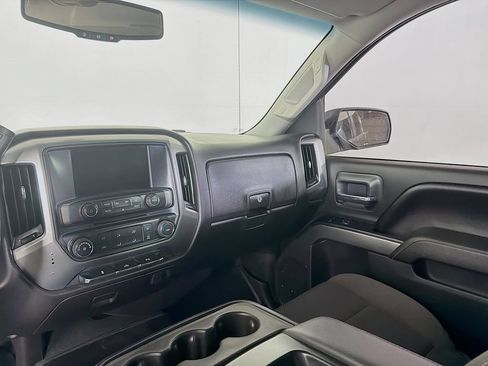 Used 2016 Chevrolet Silverado 1500 LT AWD/4WD image 20