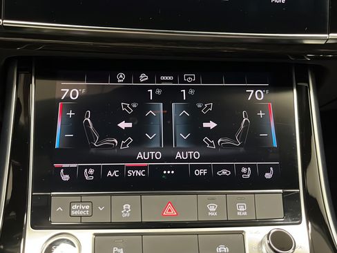 Used 2025 Audi Q7 3.0T Premium Plus w/ Premium Plus Package AWD/4WD image 18