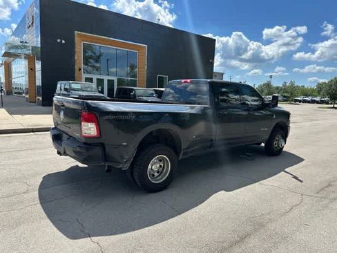 Certified 2022 RAM 3500 Big Horn w/ Level A Equipment Group AWD/4WD image 20