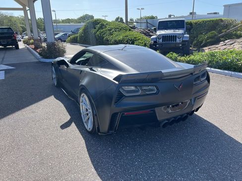 Used 2019 Chevrolet Corvette Z06 image 7