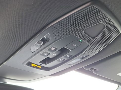 New 2026 Porsche Macan Electric image 35