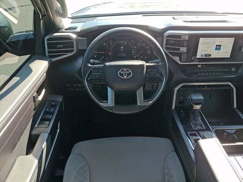 Used 2023 Toyota Tundra SR5 w/ SR5 Convenience Package AWD/4WD image 11