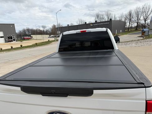 Used 2017 Ford F250 XLT w/ XLT Value Package image 21