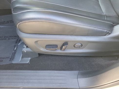 Used 2024 INFINITI QX60 Luxe AWD/4WD image 21