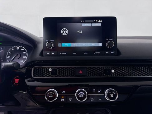 Used 2025 Honda Civic Sport image 17