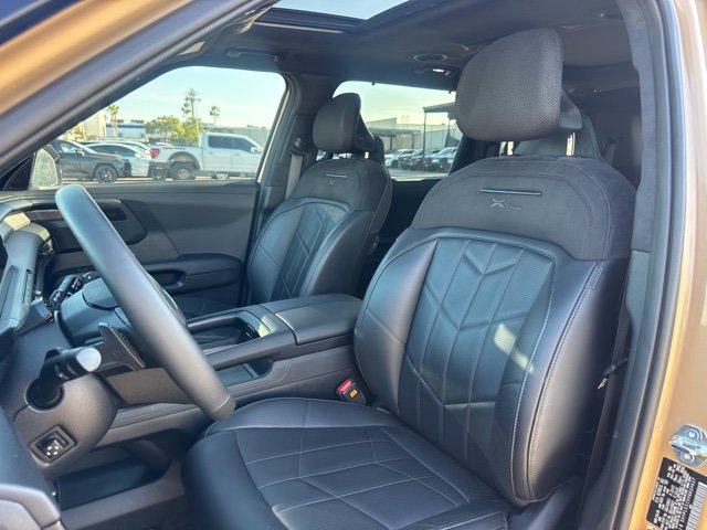 Used 2027 Kia Telluride SX Prestige X-Line w/ Towing Package AWD/4WD image 39