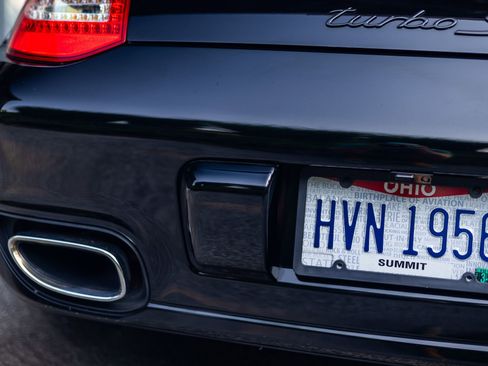 Used 2011 Porsche 911 Turbo S image 61