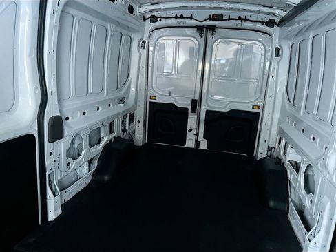 Used 2024 Ford Transit 250 148 Medium Roof Extended AWD image 24