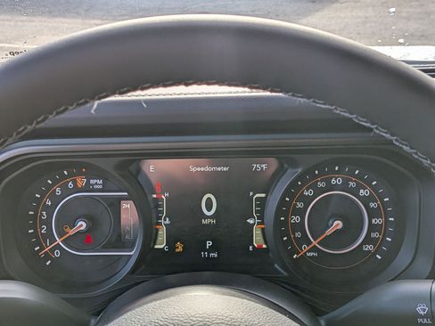 New 2026 Jeep Gladiator Sport AWD/4WD image 17