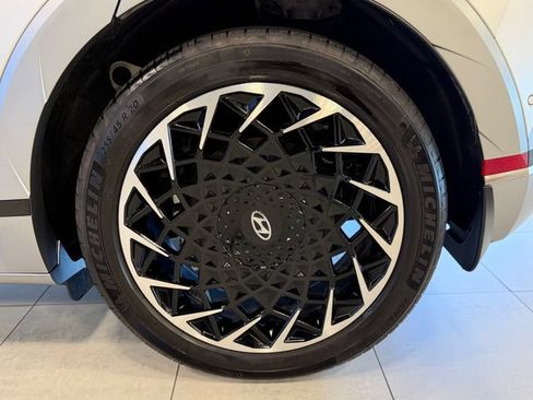 Used 2024 Hyundai Ioniq 5 Limited AWD/4WD image 35