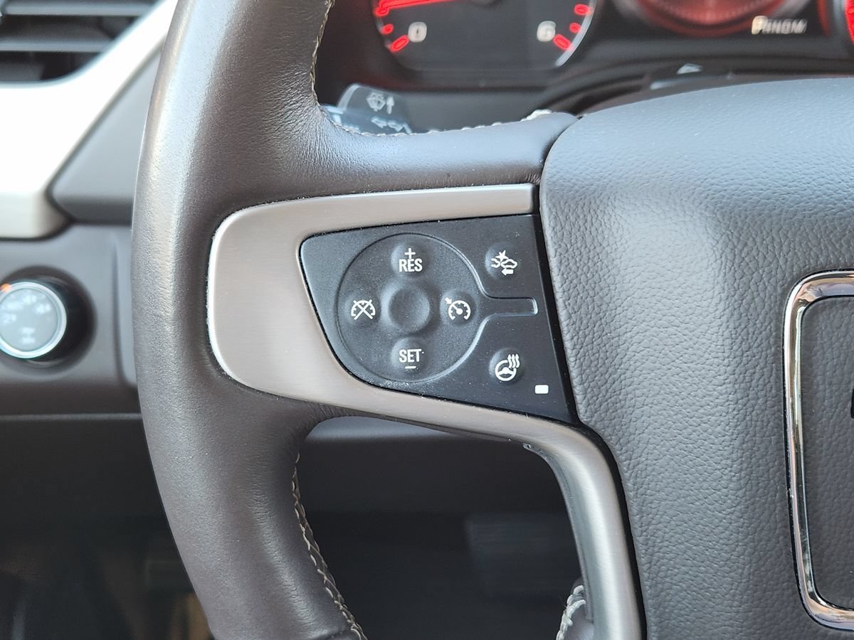 Used 2015 GMC Yukon Denali w/ Premium Package AWD/4WD image 48