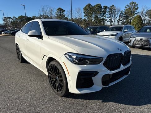 Used 2023 BMW X6 xDrive40i w/ M Sport Package image 2