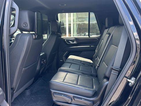 Used 2024 Chevrolet Tahoe LT AWD/4WD image 11