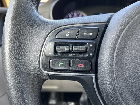 Used 2016 Kia Optima LX image 18