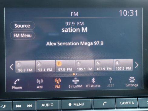 Used 2024 Nissan Rogue S image 30