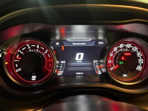 Used 2022 Dodge Challenger R/T Scat Pack RWD image 14