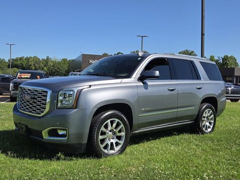 Used 2020 GMC Yukon Denali w/ Open Road Package AWD/4WD image 7