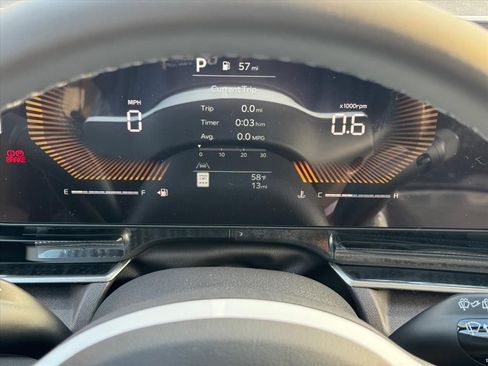 New 2026 Kia Carnival EX image 15