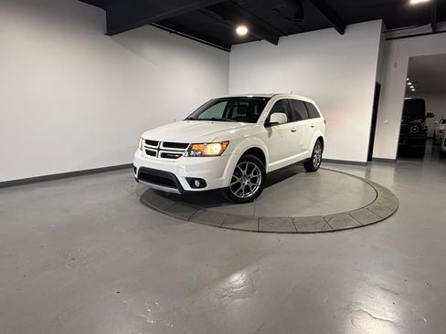 Used 2018 Dodge Journey GT AWD/4WD image 2