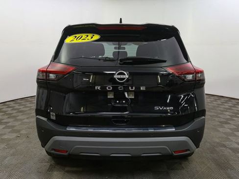Used 2023 Nissan Rogue SV w/ SV Premium B Package image 8